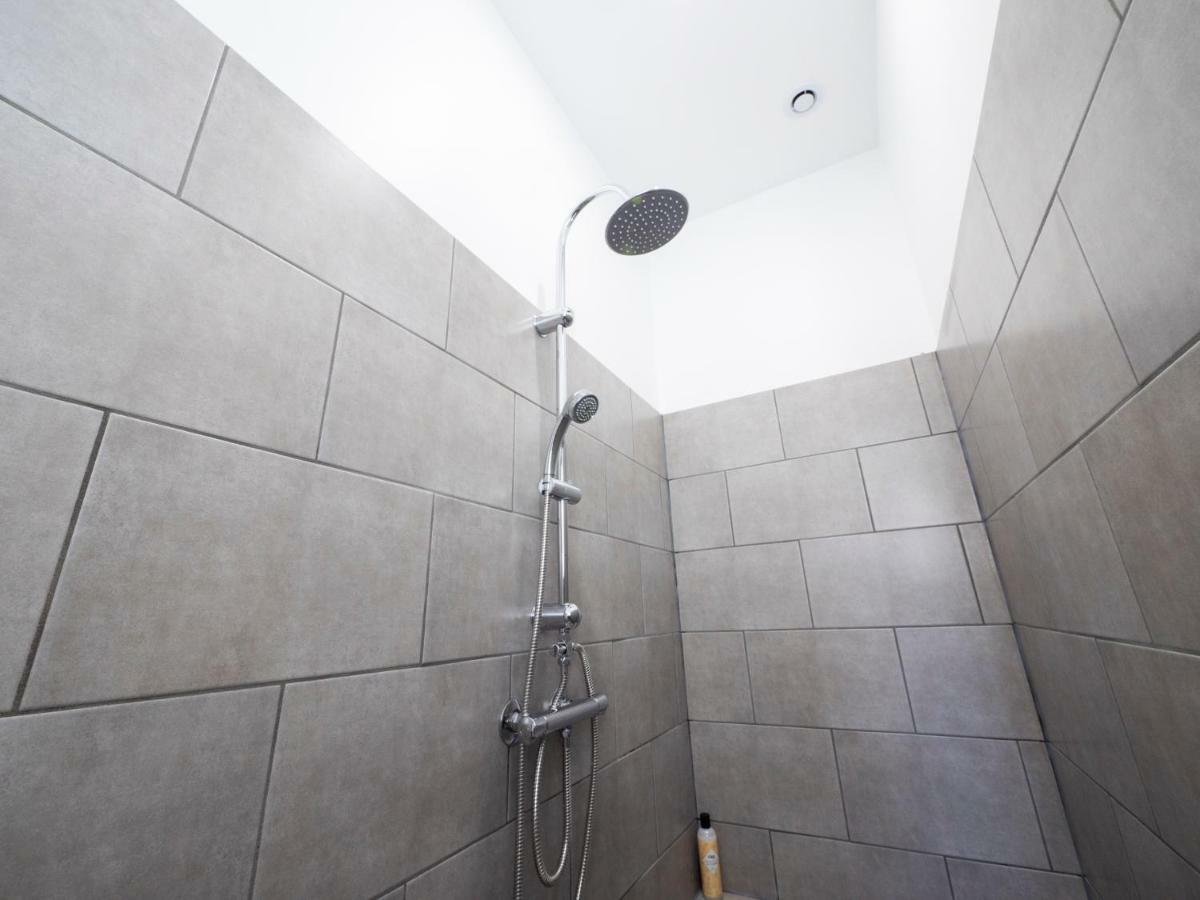 *Dolce Nimes - T2 Standing - Clim * Apartment Luaran gambar